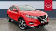 Nissan Qashqai 1.3 DiG-T N-Connecta 5dr [Glass Roof Pack] Petrol Hatchback